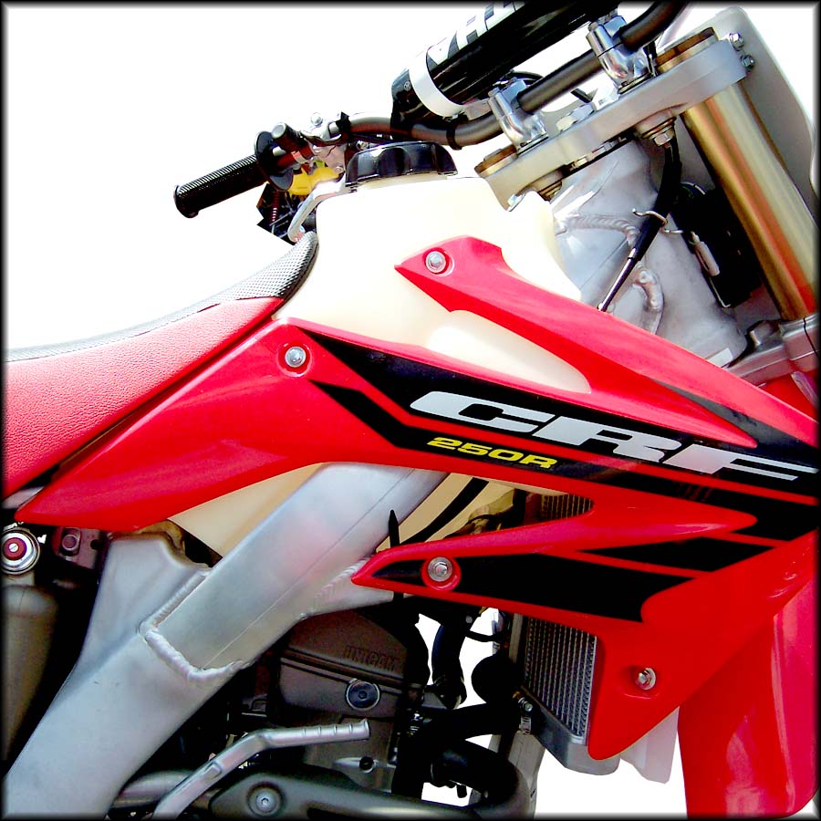 1449-crf250-copy CRF 250 R/X (04-09) CRF 250 X ONLY (12-13) 3 GAL #11449